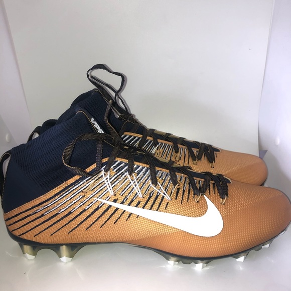 Nike football Cleats - Picture 4 of 5